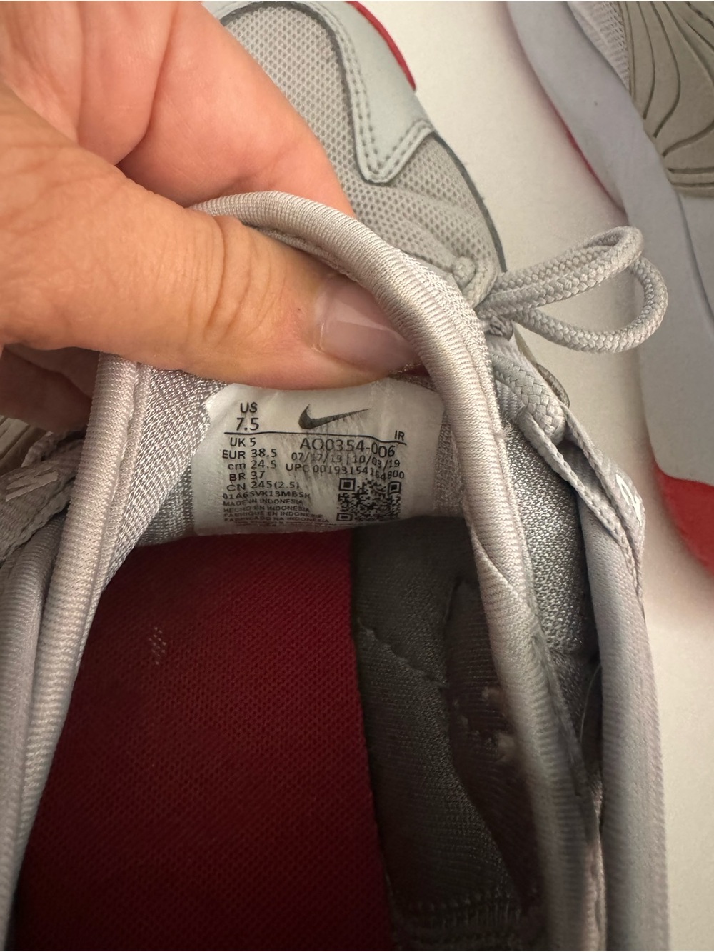 Nike White and Gray Sneakers with Red Accents - Picture 7 of 7